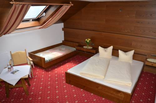 Pension Spiegl Seefeld in Tirol Zimmer foto
